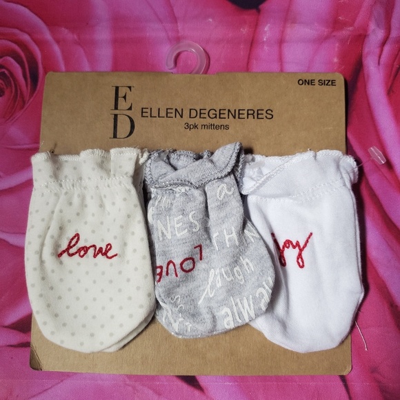 Ellen Degeneres Other - Nwt ELLEN DeGeneres Mittens Baby 3pk